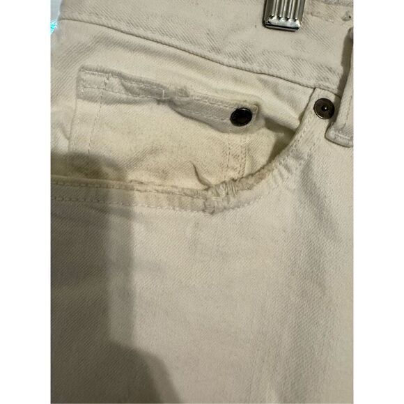 H&M Denim White Distressed Jeans (34) - Picture 3 of 6